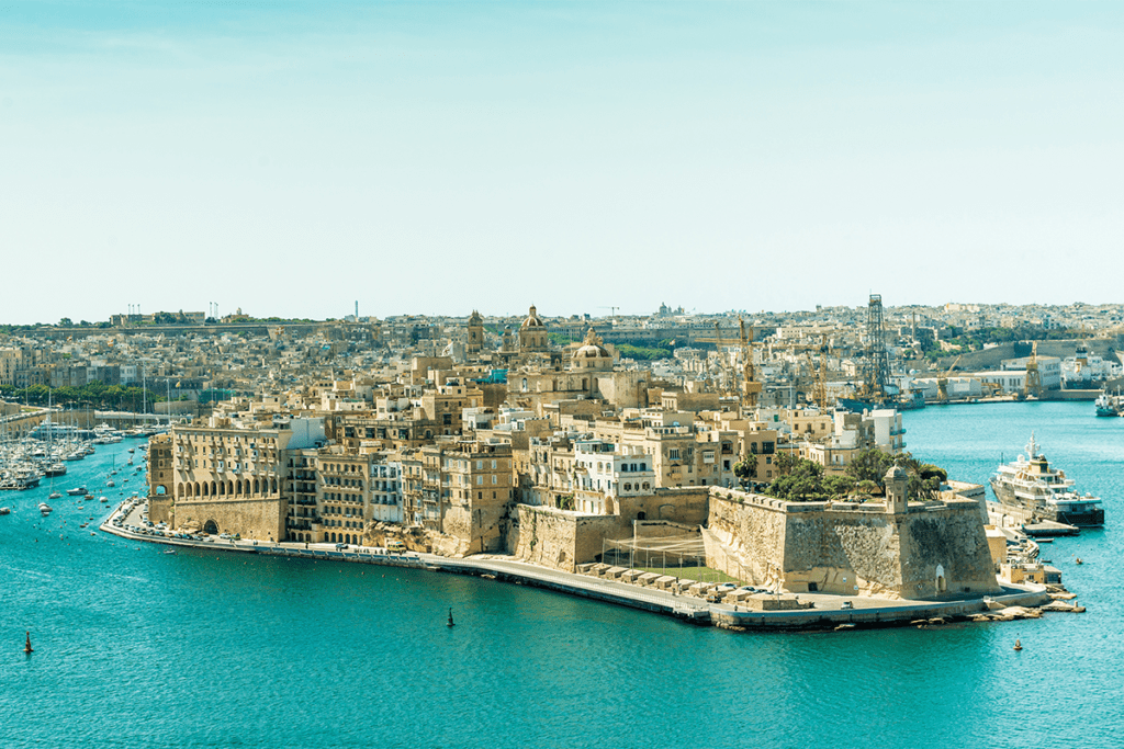 Qualify for maltese citizenship