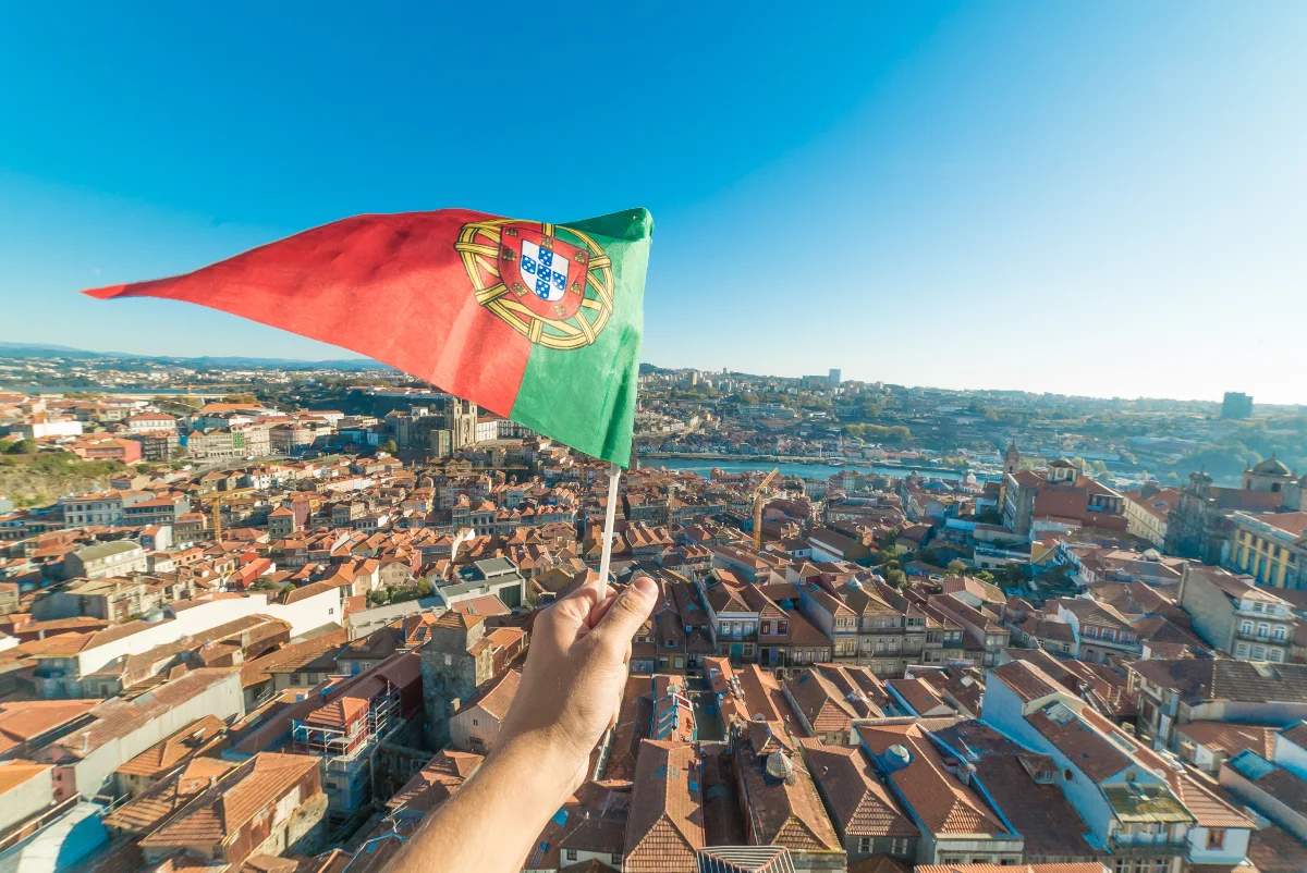 Financial Planning Tips for Life in Portugal