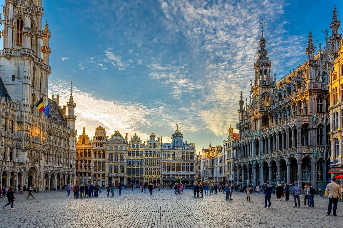 Pension Planning for Retirement in Belgium: Tax Exposure and Transfer Options