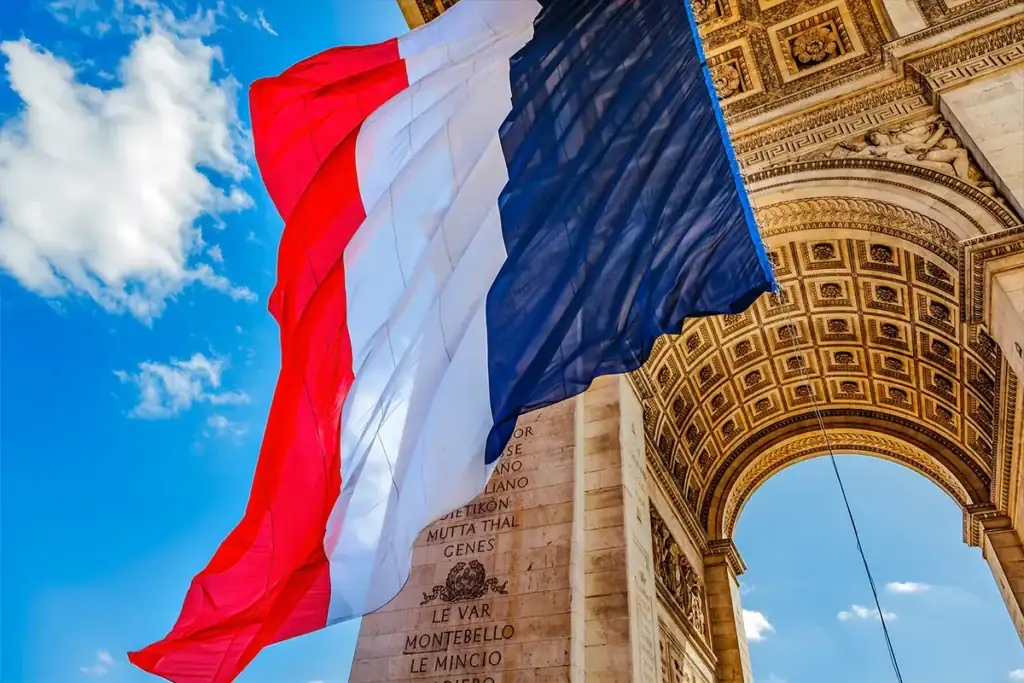 Navigating taxes for expats in france