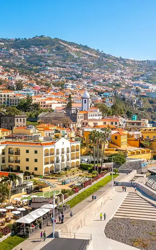 Planning for a Tax-Efficient Life in Portugal 17 Life in portugal