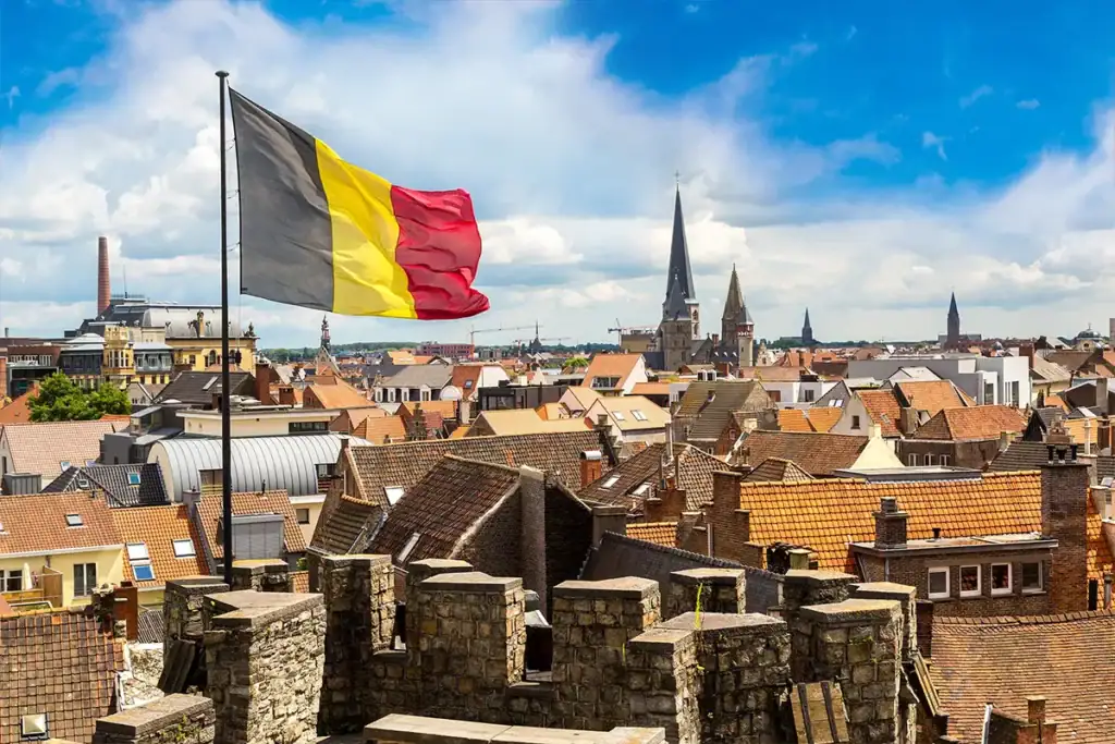 Managing uk pension assets before a move to belgium